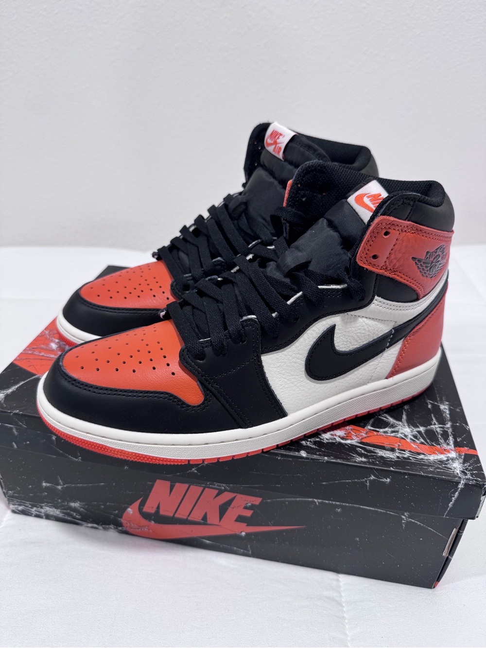 Jordan 1 Retro High-Top Sneakers - Shattered Backboard